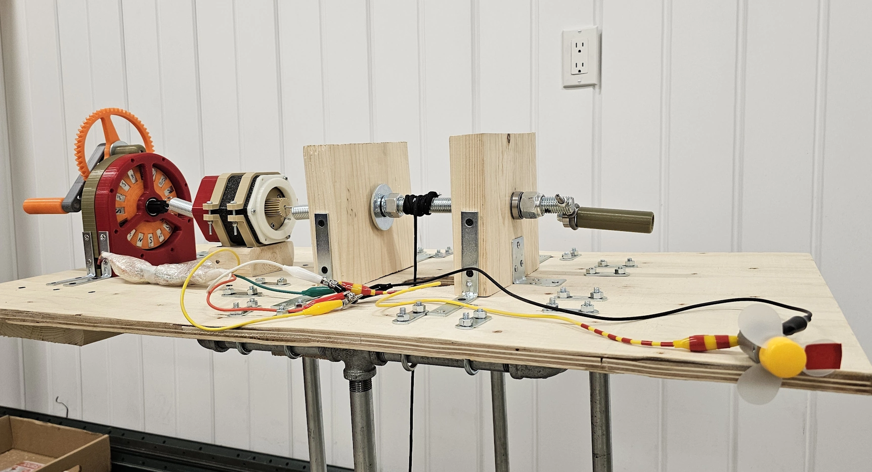 Conception batterie gravitationnelle Projet HELIOS - Paysage - Moteur